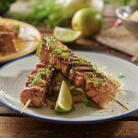 Aziatische zalm-paprikaspiesjes