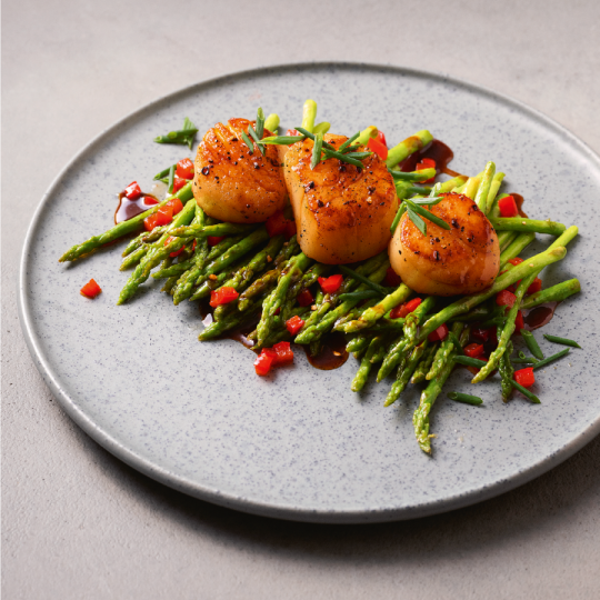 Cocquilles op Thaise asperges